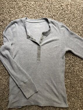 aerie Light Gray Waffle Henley Top